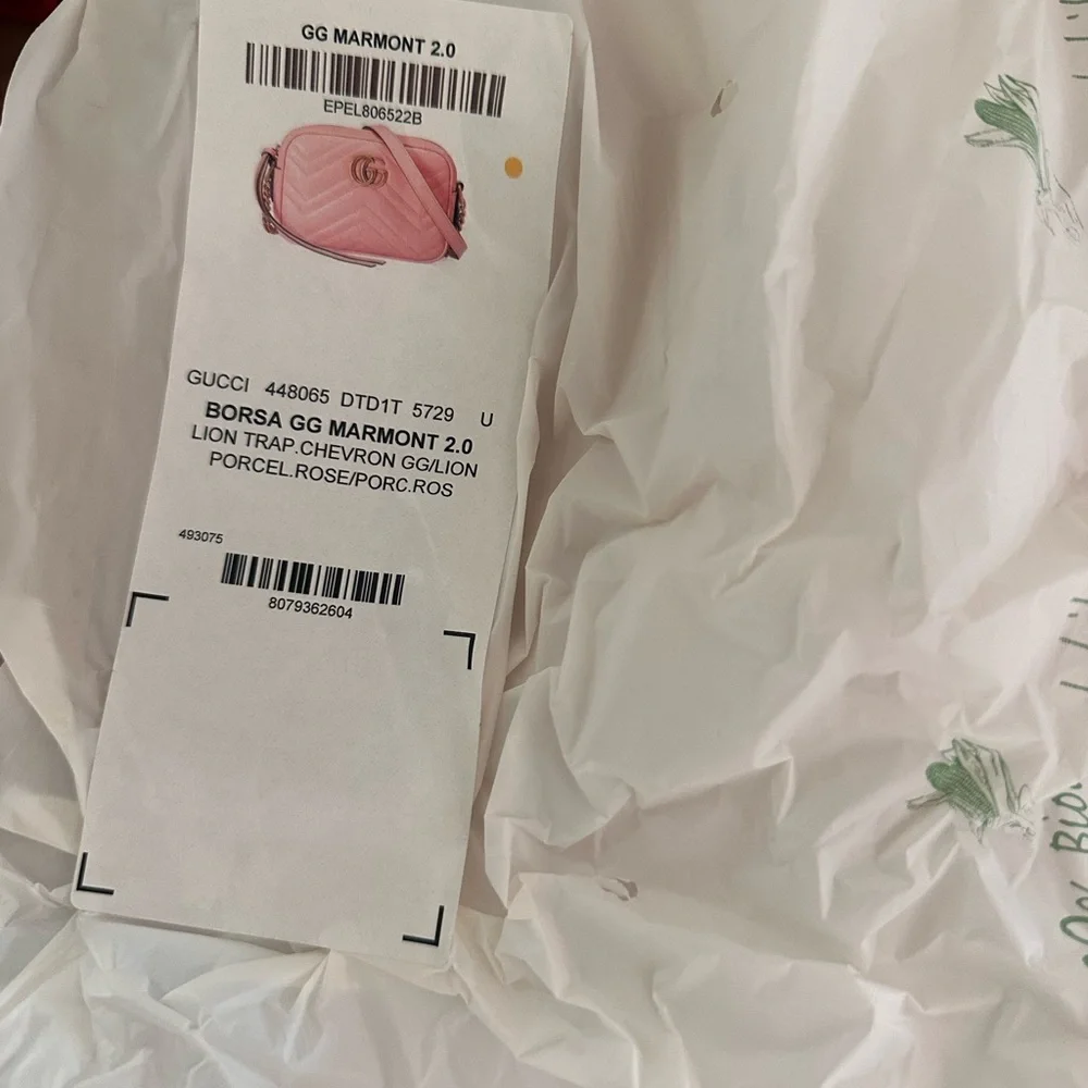 Gucci Blush Quilted Crossbody Bag with Gold Chain - Picture 14 of 15